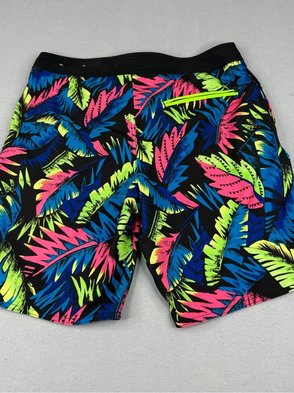 American Eagle Board Shorts Mens M Neon Tropical Leaf Swim Trunks Surf Y2K